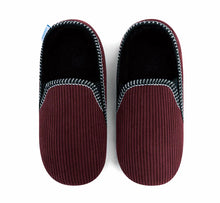 Load image into Gallery viewer, SLIPPERS SNOOZIES ALPINE CORDUROY