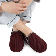 Load image into Gallery viewer, SLIPPERS SNOOZIES ALPINE CORDUROY