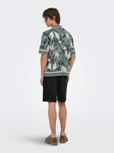 Load image into Gallery viewer, SHIRT ONLY & SONS 22028681