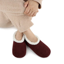 Load image into Gallery viewer, SLIPPERS SNOOZIES CORDUROY