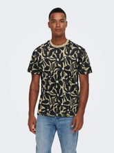 Load image into Gallery viewer, T-SHIRT ONLY&amp;SONS 22025283
