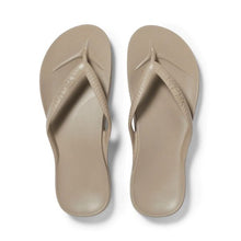 Load image into Gallery viewer, FLIP FLOPS ARCHIES CLASSIC
