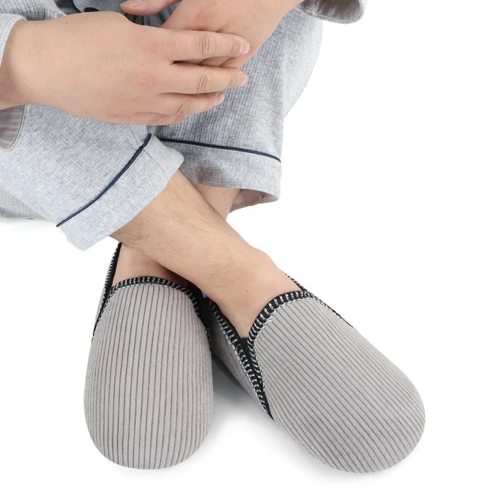SLIPPERS SNOOZIES ALPINE CORDUROY