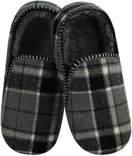 Load image into Gallery viewer, SLIPPERS SNOOZIES ALPINE PLAID
