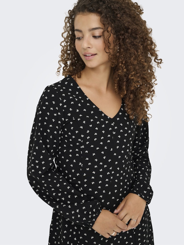 DRESS ONLY 15357451