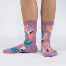 Load image into Gallery viewer, SOCK IT TO ME WOMEN CREW SOCKS
