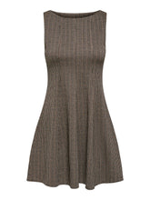 Load image into Gallery viewer, DRESS ONLY 15380636
