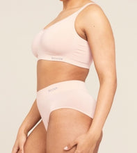Load image into Gallery viewer, BOODY BRA FULL BUST WIRELESS B10973
